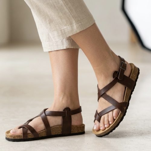 Anatoli comfort woman